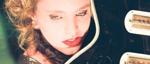 Vorbild Jimi Hendrix. Anna Calvi rockte am Wochenende im Kreuzberger Privat Club. 
