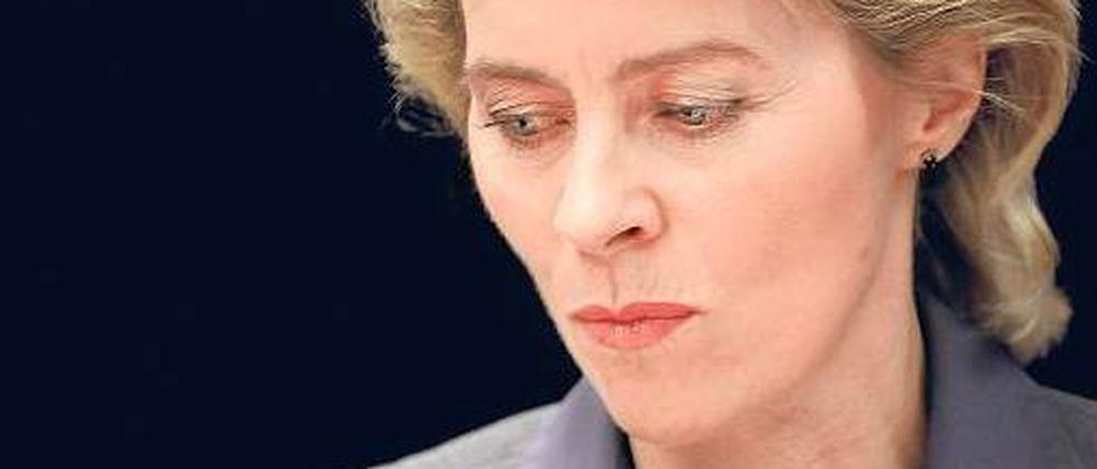 Zu selbstbewusst sei die Arbeitsministerin zu Werke gegangen, heißt es in der Unionsfraktion. Ursula von der Leyen habe sich schlicht nicht vorstellen können, mit leeren Händen aus dem Vermittlungsverfahren zu kommen. 