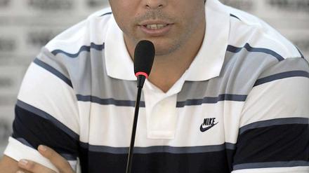 Ronaldo erklärt seinen Rücktritt vom aktiven Profi-Fußball.