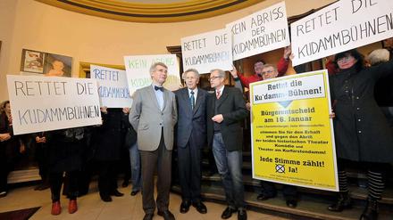 Die Unterstützer des Vereins „Rettet die Ku’damm-Bühnen“ gaben sich auch nach ihrem Scheitern kämpferisch.