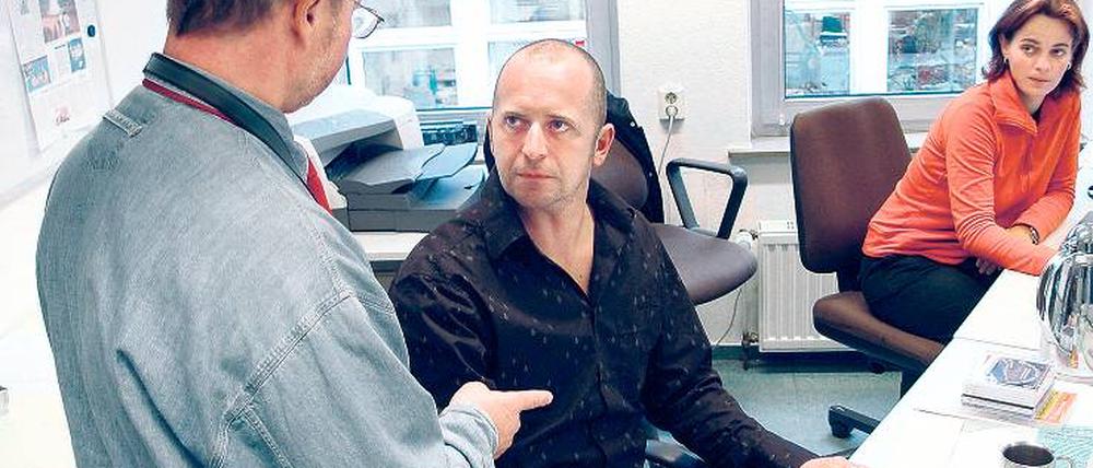Falscher Ort, falsche Zeit. Zwischen Tür und Angel ist kein Raum für einen konstruktiven Dialog. Foto: picture-alliance/gms