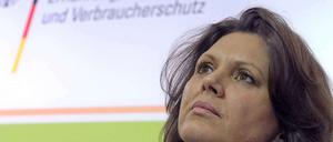 Ilse Aigner will die Futtermittelhersteller künftig stärker kontrollieren.