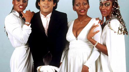 Die Band Boney M. mit dem Tänzer Bobby Farrell (Archivfoto 1981).