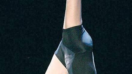 Voilà! Im Ballett der Pariser Oper gehören auch solche Tanzfiguren dazu. 