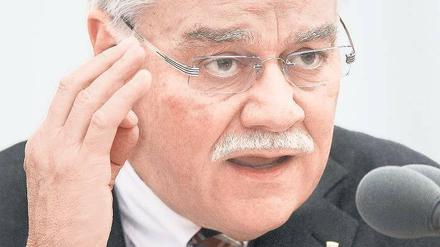 Der Mainzer Innenminister Bruch sieht keinen Gewinn.