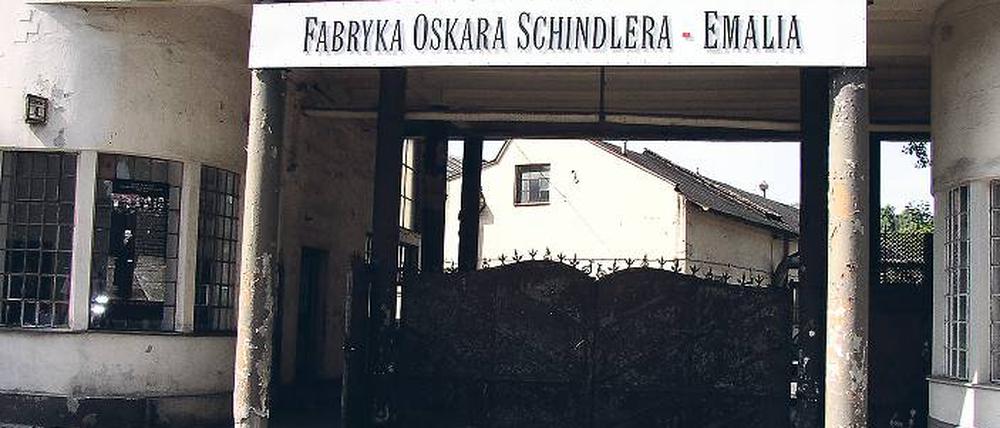 Fabrik eines Retters. Nun wird Kunst in Schindlers alten Hallen gezeigt. Foto: dpa