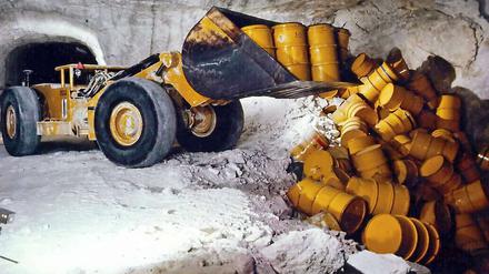 Das ehemalige Salzbergwerk Asse bei Wolfenbüttel ist einsturzgefährdet, weil täglich Wasser von außen eindringt.