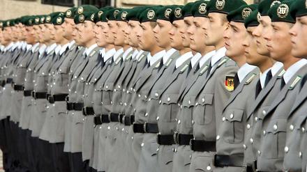 Bald weniger: Die Bundeswehr schrumpft um ein Viertel.