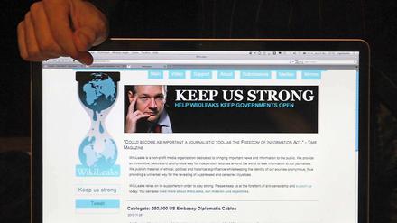 Keep us strong, bittet Wikileaks-Gründer Julian Assange.