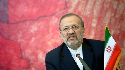 Irans Außenminister Mottaki ist überraschend aus dem Amt entlassen worden.