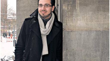 "Mein Vater hat gesagt, wir sollen uns in der Schule anstrengen", erzählt Krankenpfleger Mohammed Jouni.