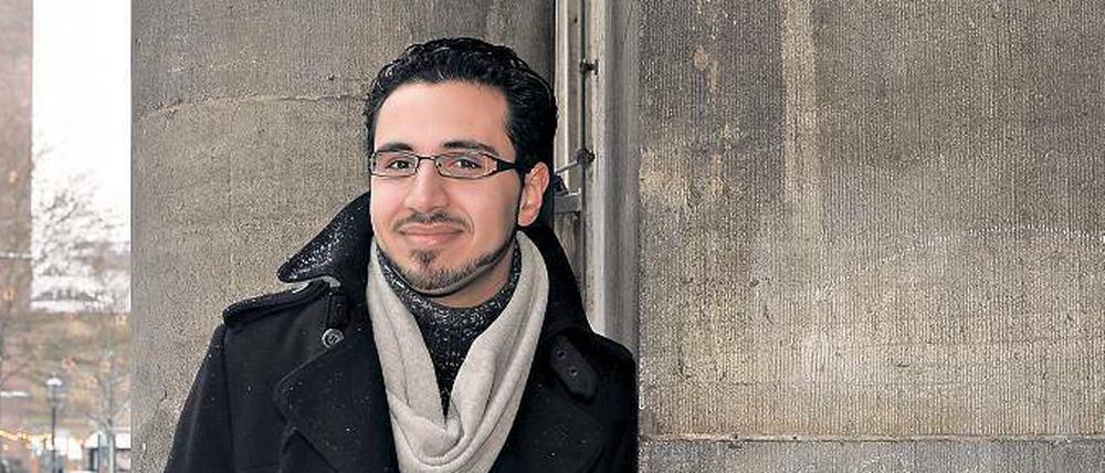 "Mein Vater hat gesagt, wir sollen uns in der Schule anstrengen", erzählt Krankenpfleger Mohammed Jouni.