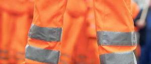 Standhaft bleiben. Arbeiter und Angestellte im öffentlichen Dienst der Länder werden „hart kämpfen müssen“, glaubt Peter Heesen, Chef des Deutschen Beamtenbundes. 