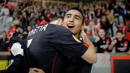 Glücksgefühl. Arturo Vidal (r.) jubelt nach seinem entscheidenden Tor.