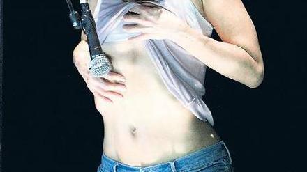 Mikro-Manie. Anouk van Dijk in ihrem neuen Stück „Protect Me“. Foto: Esch-Kenkel