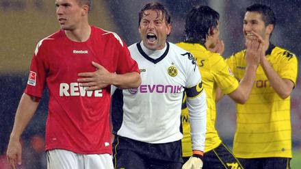 Für den EInen ein Ausdruck der Freude, für den Anderen nicht "postertauglich": Roman Weidenfeller "jubelt" über den 2:1-Siegtreffer gegen Köln.