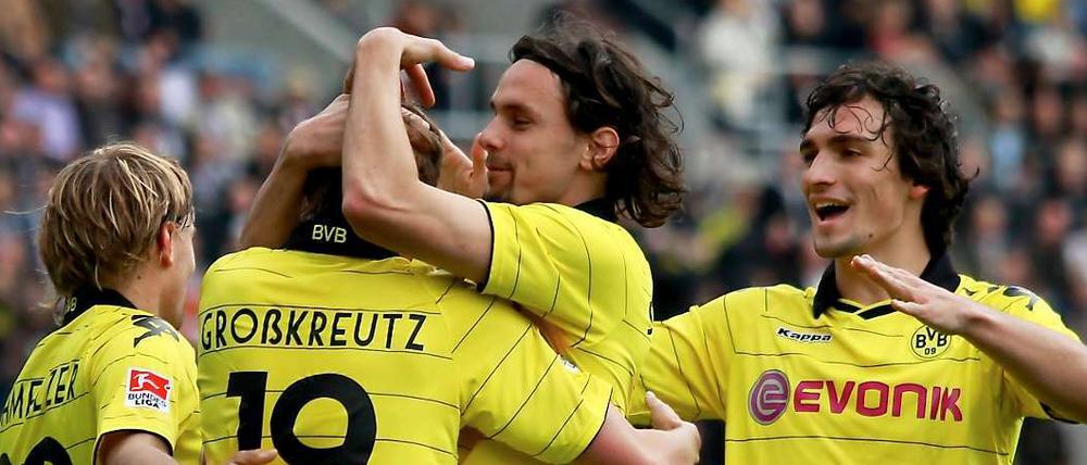Schwarz-gelber Jubel. Dortmund setzt seinen SIegeszug fort.