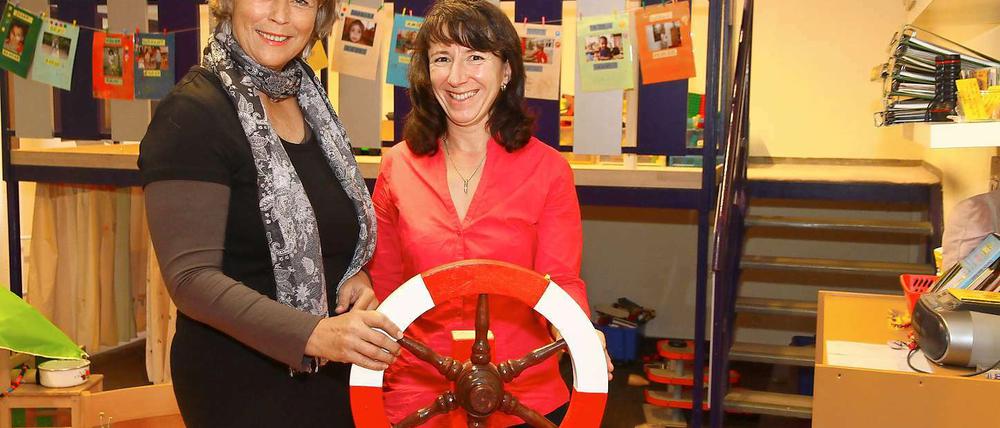 Die Wilmersdorferin Lilian Keck-Rudolph (links) leitet eine Kita im Prenzlauer Berg. Sylvia Kaschner ist seit zwei Jahren Leiterin einer Kita in Schöneberg.