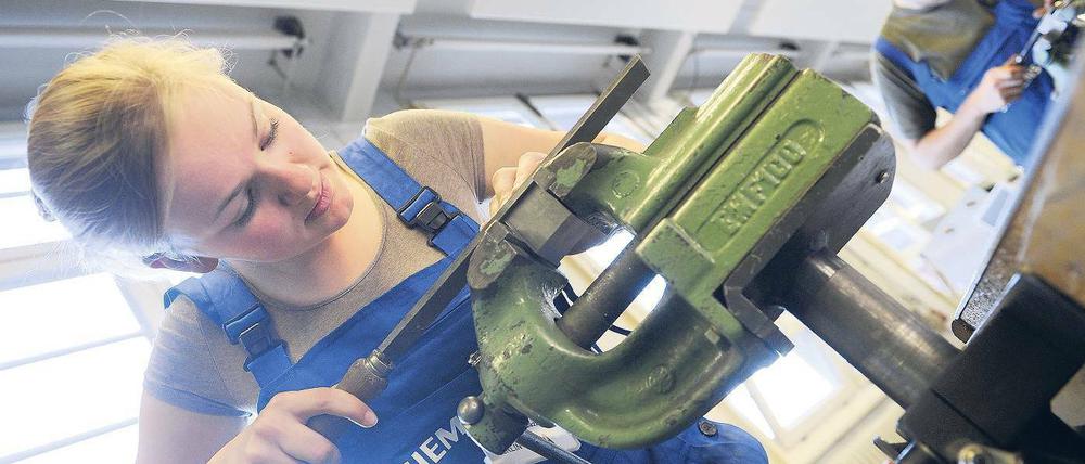 Gute Aussicht. Der Beschäftigungspakt gilt auch für die rund 12 000 Siemens-Mitarbeiter in Berlin. Foto: p-a/dpa