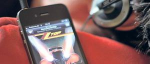 Für Trendsetter und für Nischenprogramme ist der digitale Radioempfang via Mobilfunk eine Alternative – als Ersatz für das Anntennradio aber viel zu teuer.