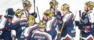 Das Ende der Goldhelme. Zuletzt sind die Eisbären früh ausgeschieden, diesmal soll’s besser laufen – mit neuem Kopfschmuck.