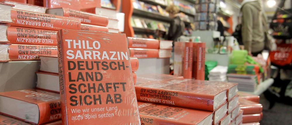 Alles rot. Jetzt kann jeder nachlesen, was Sarrazin geschrieben hat.