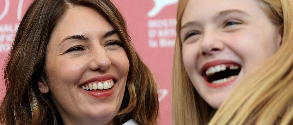 Lächeln für Venedig: Sofia Coppola (links) und Elle Fanning.