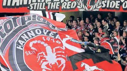 Niedersachsen obenauf. Nach dem Sommertheater um einen etwaigen Rückzug wollen die Hannover Scorpions nun doch ihren Meistertitel verteidigen.