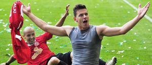Nicht Diego, sondern er war der Mann des Tages: Der Mainzer Adam Szalai (vorne) erzielte das entscheidende Tor beim 4:3-Sieg über den VfL Wolfsburg.