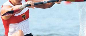 Vorsicht, Algen! Olympiasiegerin Katrin Wagner-Augustin wurde bei der Weltmeisterschaft aufgehalten. Foto: dpa