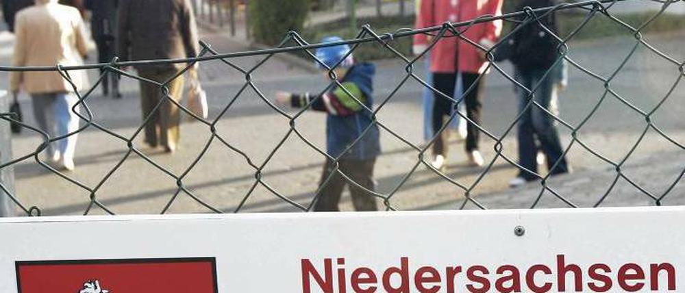 „Fortfall klassischer Motive“. Das Grenzdurchgangslager Friedland.