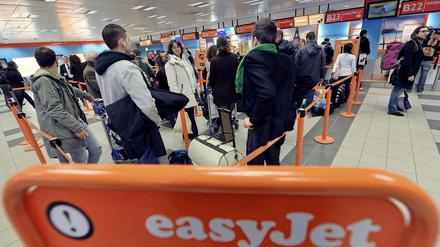 Anfang des Jahres gab es Schlangen wegen eines Warnstreiks, jetzt werden wegen der knappen Kalkulation Flüge gestrichen.