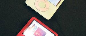 Der iPod Nano wäre ohne MP3-Technik stumm wie ein Fisch. Foto: dpa