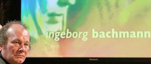 „Die Vergangenheit ist eine Höhle“, sagt Peter Wawerzinek. Der Berliner wurde mit dem Ingeborg-Bachmann-Preis ausgezeichnet.