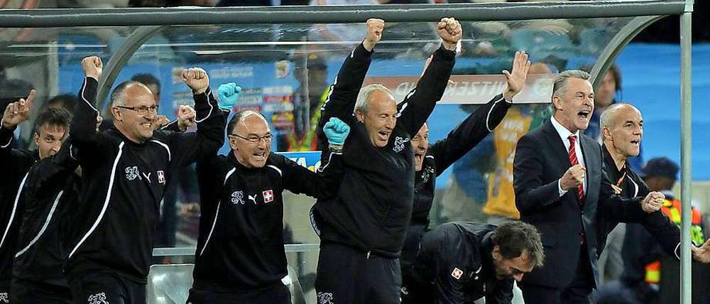 Deutsch-Schweizer Jubel: Hitzfeld und Co.