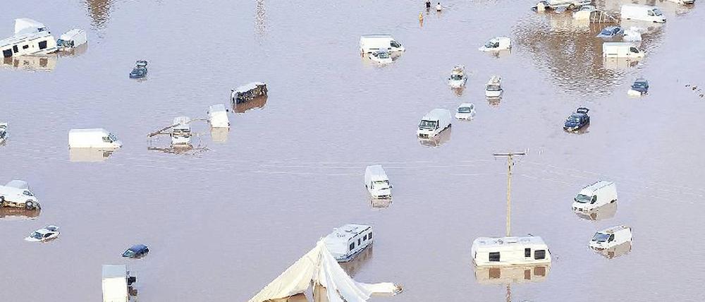 Land unter. Auch zahlreiche Campingplätze in der Region – wie hier in Puget-sur-Argens – wurden überflutet und mussten evakuiert werden. Foto: Gerad Julien/AFP