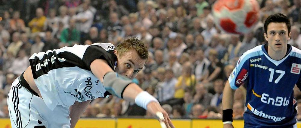 Das saß! Filip Jicha netzt für den THW Kiel ein.