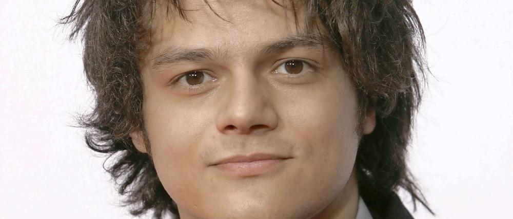 Jamie Cullum spielt in seinem Konzert Jazzstandards, eigene Songs und auch R ’n’ B-Coverversionen.