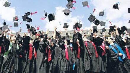 Gute Ausbildung. Ausländische Investoren schätzen das hohe Qualifizierungsniveau in Deutschland. 