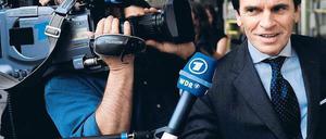 Kurz vor Schluss. Am Freitagmorgen legte auch das Vermieterkonsortium Highstreet – vertreten durch Alexander Dibelius, Deutschland-Chef der Investmentbank Goldman Sachs – ein Angebot vor. Foto: ddp