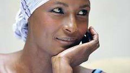 Waris Dirie will afrikanischen Frauen helfen, sich selbst zu helfen. Foto: ddp