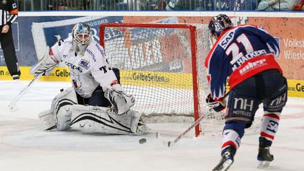 DEL 08 09 - Play-Off - Adler Mannheim vs. Eisbaeren Berlin