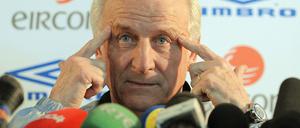 FBL-WC2010-ITA-IRL-PRESSER