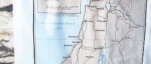 Vertrieben. Das Plakat der dänischen Künstlergruppe „Surrend“ zeigt den Nahen Osten ohne Israel.