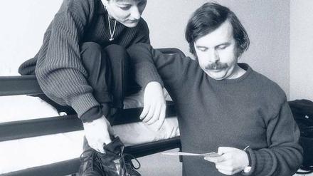 Ankunft im Westen. Die spätere Literaturnobelpreisträgerin Herta Müller und Richard Wagner, 1987 im Durchgangslager Nürnberg. 