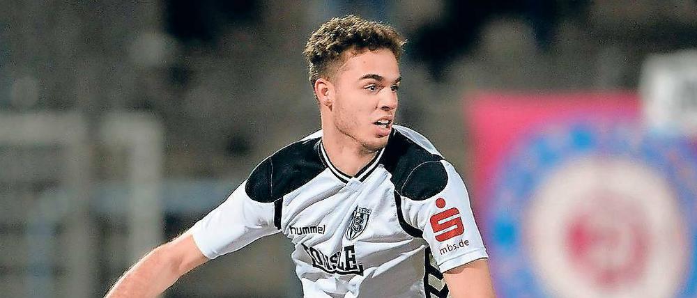 Gekommen, um zu bleiben. Farid Abderrahmane spielt auch in der kommenden Saison beim SV Babelsberg 03. Da kann was wachsen.