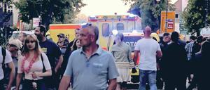 Blaulicht und Obstwein. Besonders Samstag soll es auf dem Baumblütenfest aggressiv zugegangen sein. Es mussten zahlreiche Betrunkene in Krankenhäuser gebracht werden.