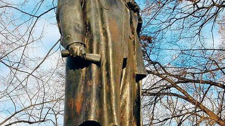Wieder weg. Ursprünglich stand die Lenin-Statue in der Hegelallee.