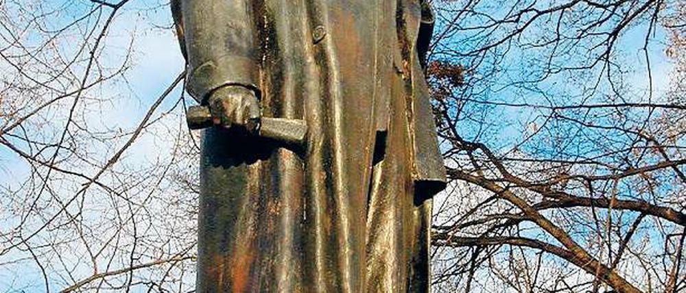 Wieder weg. Ursprünglich stand die Lenin-Statue in der Hegelallee.