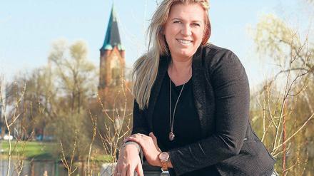 Ein Sinn für Werder. Obstblütenkönigin Peggy Sinning lebt seit neun Jahren in Werder und hat zwei Kinder. Sie war dieses Jahr die einzige Bewerberin für das Amt.